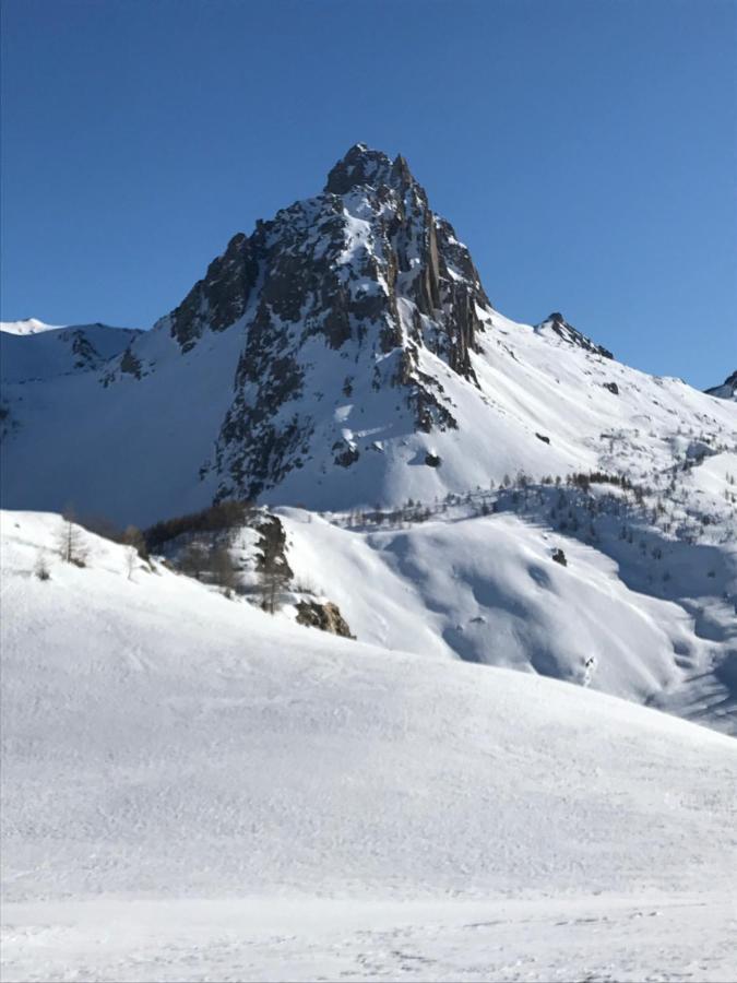 Rifugio Lou Lindal Hotel Canosio Exterior photo